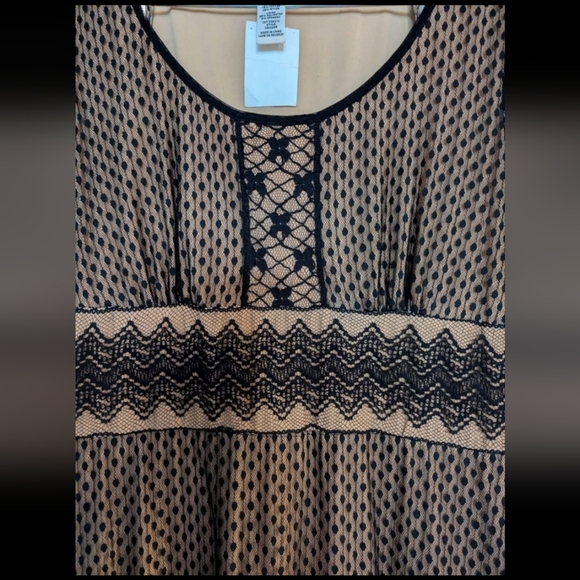 New Max Studio Black Lace Dress - Picture 2 of 6